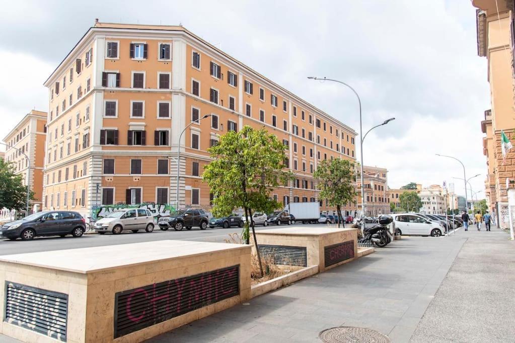 Domus Viola In San Giovanni Rzym Zewnętrze zdjęcie